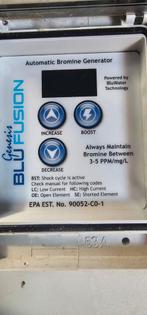 Automatische Broom Generator voor Jacuzzi, Tuin en Terras, Zwembad-toebehoren, Ophalen of Verzenden, Gebruikt