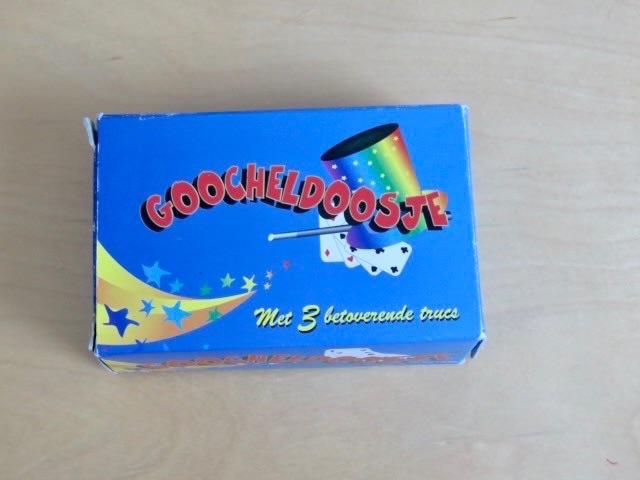 Goochel doosje, Ophalen of Verzenden, Gebruikt, Jongen of Meisje