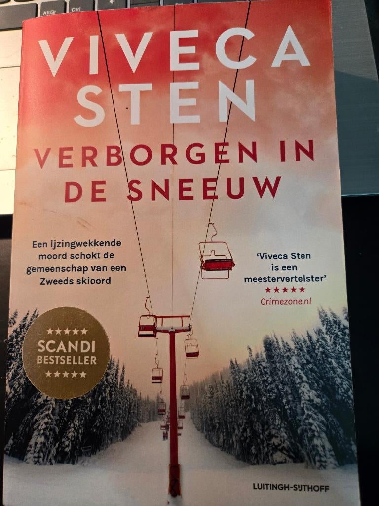 Boek: Verborgen in de sneeuw 2024 Auteur: Sten, Viveca, Boeken, Ophalen, Gelezen, Viveca Sten