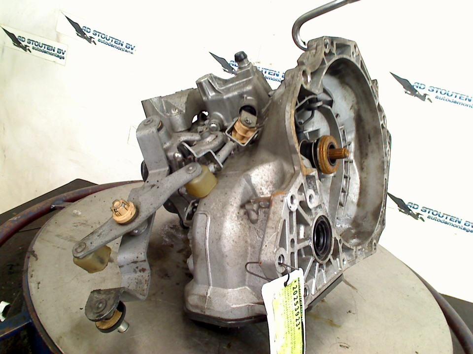 Versnellingsbak Schakel Opel Corsa D 2011 5556517, Gebruikt, Bahnhofsplatz, Rüsselsheim am Main 65423, , Duitsland, Opel, Opel Automobile GmbH
