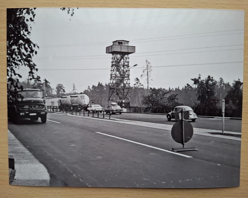 Foto van grensovergang DDR - BRD 1958, Verzenden, Foto, Nieuw, Buitenland
