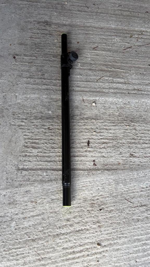 Gravity SP3332B Verstelbare Tussenpaal 35mm, Muziek en Instrumenten, Ophalen of Verzenden, Zo goed als nieuw, Muziekstandaard