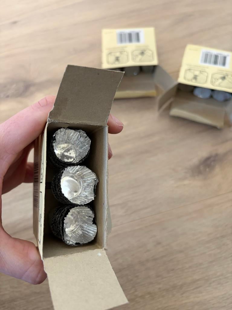 Kaarsenpassingen kaarsensokjes Gouda - 72 stuks, Ophalen of Verzenden, Nieuw, Grijs, Minder dan 25 cm