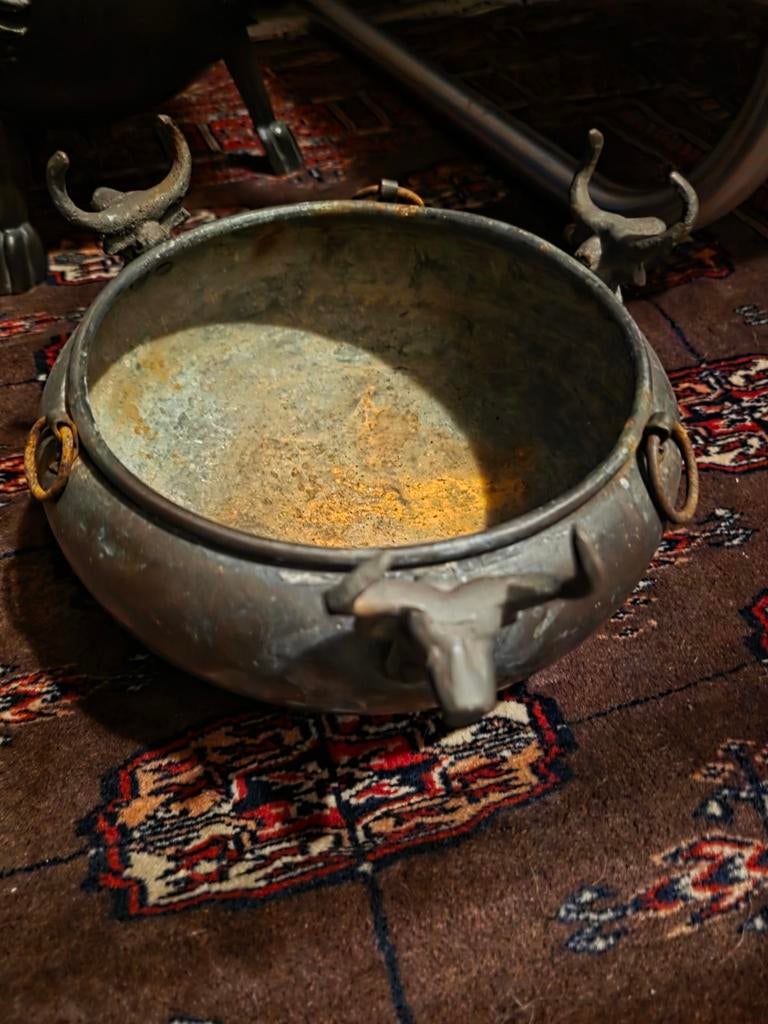 Bronzen pot, Antiek en Kunst, Ophalen of Verzenden