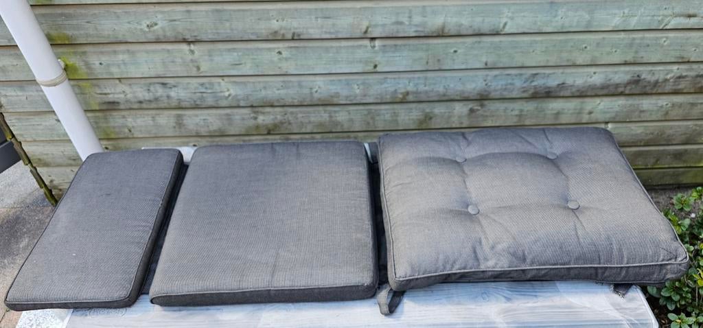 Mooie 3 tuinkussens van de Jysk stoel Stord, Ophalen, Gebruikt