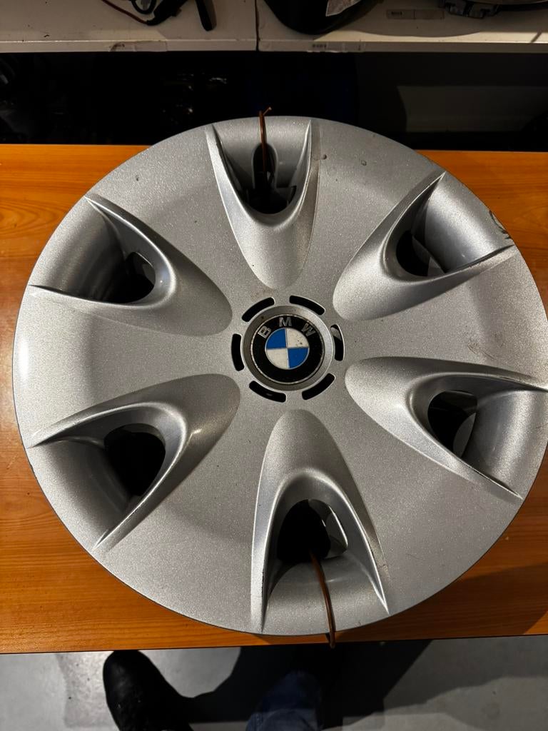 4 stuks 16 inch bmw wieldoppen, Ophalen, Gebruikt