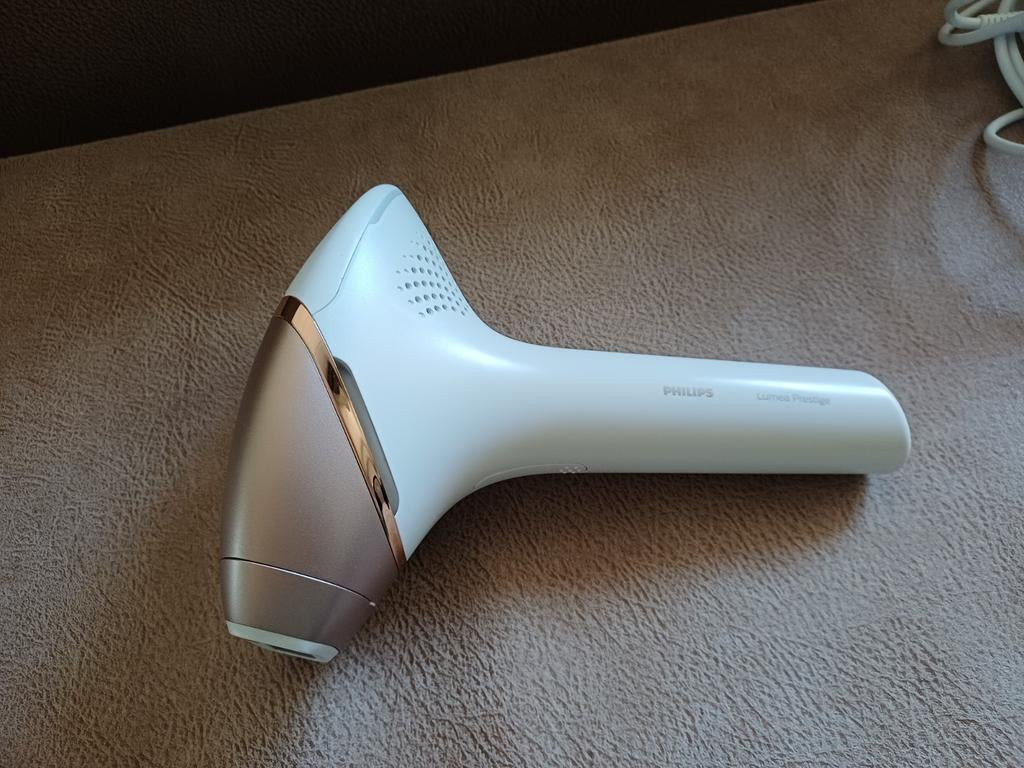 Philips Lumea Prestige IPL ontharingsapparaat, Ophalen of Verzenden, Zo goed als nieuw, Scheren en Epileren