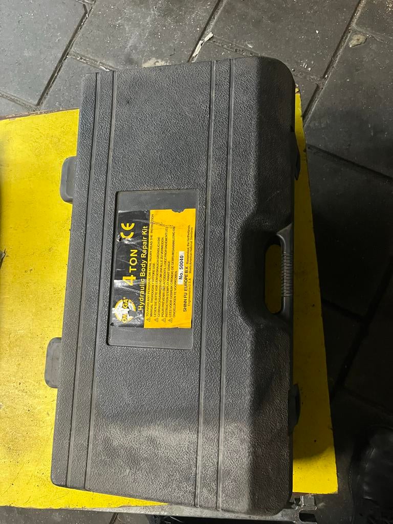Hydraulische Uitdeukset Compleet - 4 Ton Body Repair Kit, Ophalen, Gebruikt, Universele onderdelen