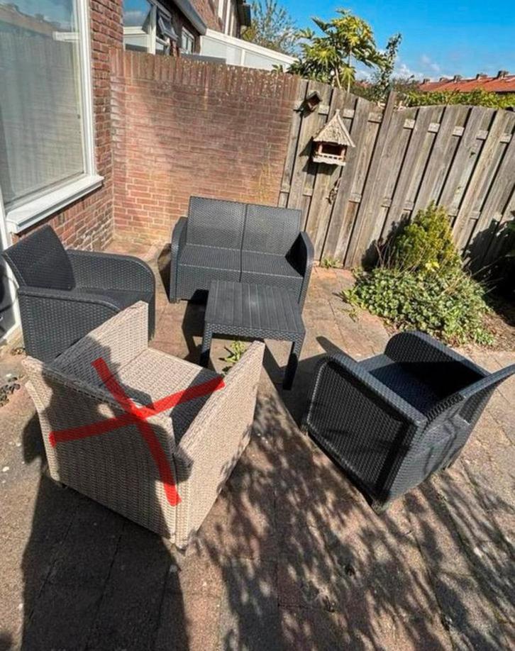 Loungeset, Tuin en Terras, Tuinsets en Loungesets, Zo goed als nieuw, Loungeset, Kunststof, 4 zitplaatsen, Bank, Bijzettafel, Stoel