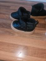 5 paar schoenen maat 21/22 (Nike, Crocs, Mickey Mouse), Jongen of Meisje, Nike, Crocs, Schoenen, Ophalen of Verzenden