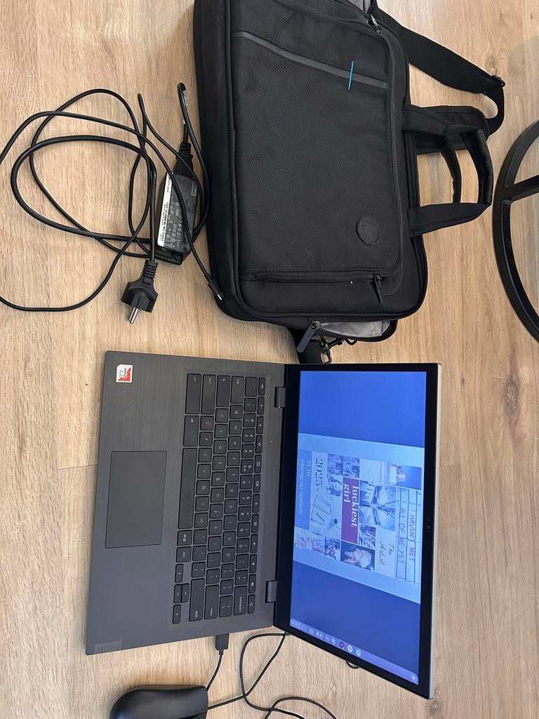 Lenovo Laptop met AMD A4 Processor en HP Laptoptas, Gebruikt, HDD, Qwerty, Minder dan 2 Ghz