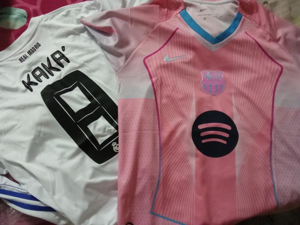 Voetbalshirts maten m., Sport en Fitness, Voetbal, Ophalen of Verzenden, Nieuw, Shirt