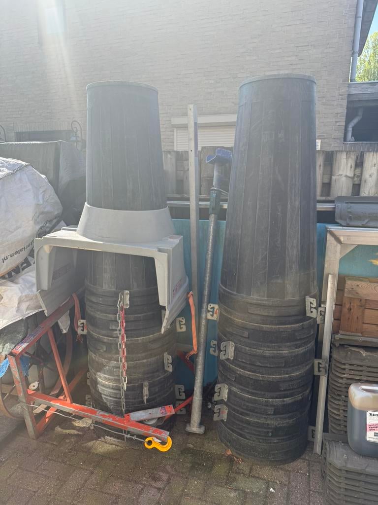 Stortkokers puin, Ophalen, Zo goed als nieuw