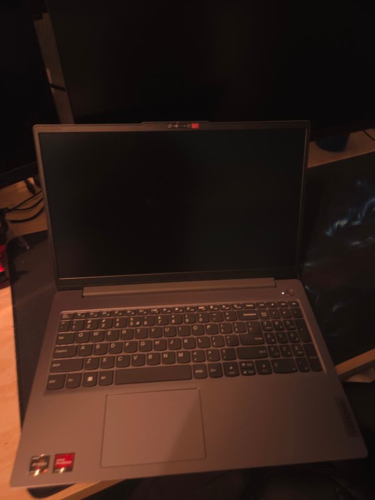 Lenovo ideapad slim 3 15abr8, Ophalen, Met videokaart, 2 tot 3 Ghz, Zo goed als nieuw