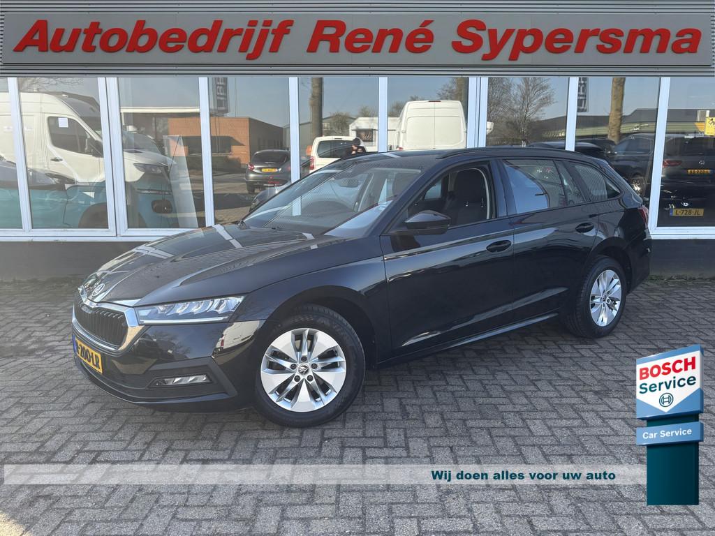 Skoda Octavia Combi 1.0 e-TSI Business Edition | Sfeerverlic, 1263 kg, Stof, Gebruikt, Origineel Nederlands