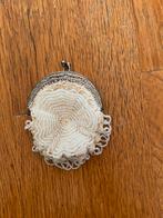 Antiek portemonnee met zilveren sluiting, Ophalen of Verzenden, Zilver