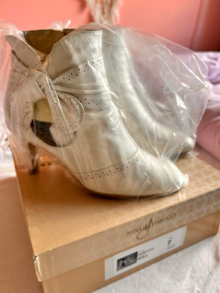 Nina fiarucci maat 7, Ophalen of Verzenden, Zo goed als nieuw, Zwart, Schoenen