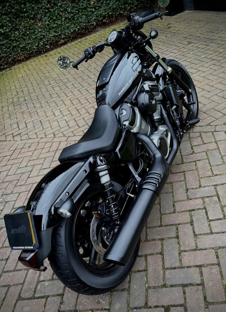 Nieuwstaat Harley Davidson NIGHTSTER 975 Vivid Black 2024!, Motoren, Chopper, Bedrijf