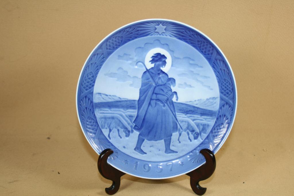 Royal Copenhagen kerstbord 1957, Ophalen of Verzenden