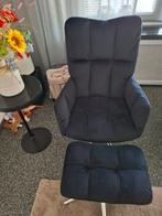 Zwarte fauteuil met voetenbank, Ophalen of Verzenden, Gebruikt, Stof