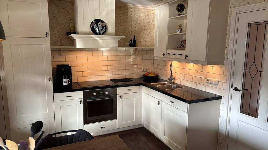 Mooie keuken, Gebruikt, Hoekkeuken, Graniet of Steen, Ophalen of Verzenden