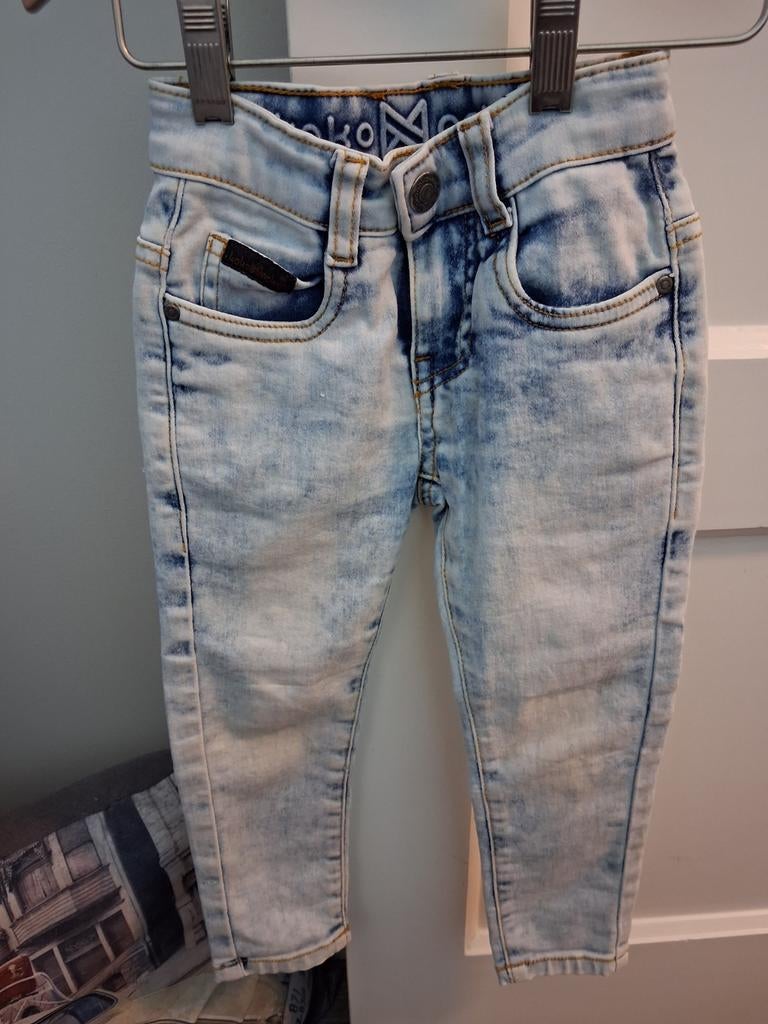 Koko Noko broek, maat 104, Kinderen en Baby's, Kinderkleding | Maat 104, Ophalen of Verzenden, Zo goed als nieuw, Jongen, Broek