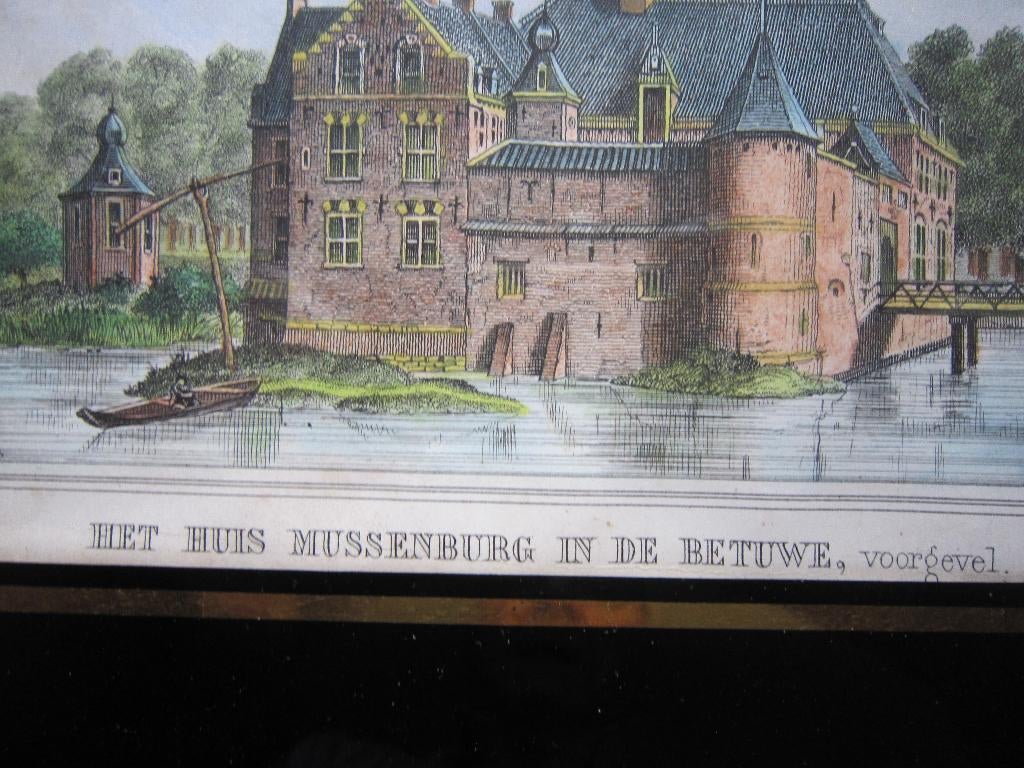 Mooie Kl Gravure Huis Mussenburg, i/d Betuwe bij Nijmegen, Antiek en Kunst, Kunst | Etsen en Gravures, Ophalen of Verzenden