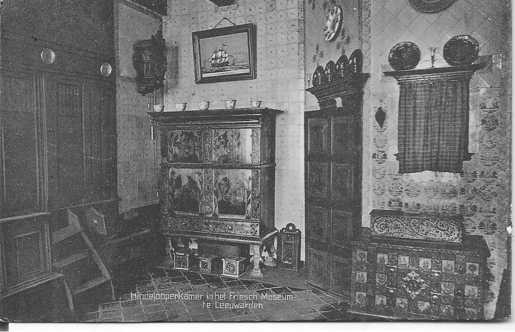 Hindelopen Kamer Friesch Museum Leeuwarden., Ophalen of Verzenden, 1920 tot 1940, Ongelopen, Friesland