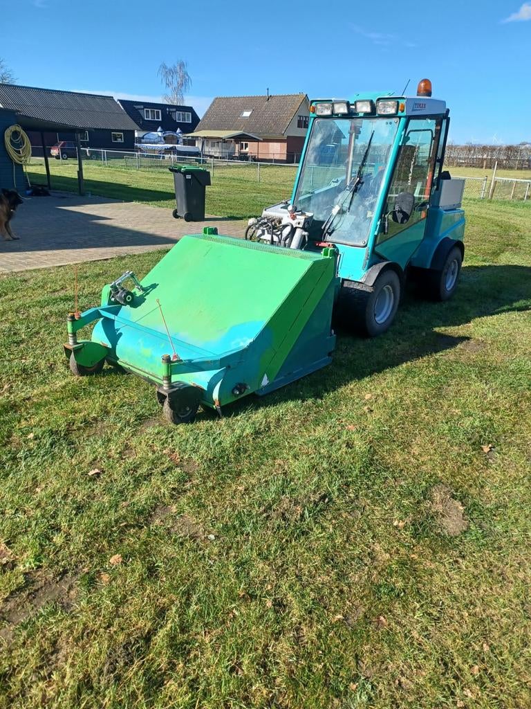 Grasmaaier met opvangbak voor shovel - ook veegfunctie, Ophalen, Cirkelmaaier, Gebruikt, Weed Control