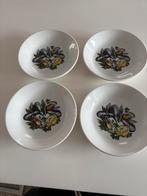 Set van 4 Quadrifoglio mosselborden -  Italiaans Design, Gebruikt, Ophalen of Verzenden, Bord(en), Overige stijlen