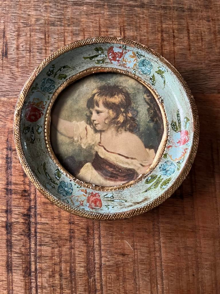 Vintage lijstje met portret van een kind, Antiek en Kunst, Antiek | Wandborden en Tegels, Ophalen of Verzenden