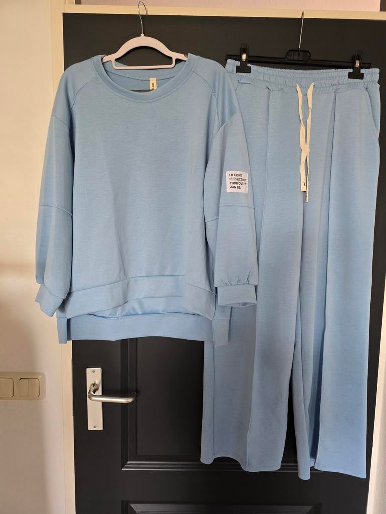 Nieuwe set lichtblauw live isnt perfect 40 42 44, Kleding | Dames, Huispakken, Ophalen of Verzenden, Nieuw, Maat 42/44 (L), Blauw