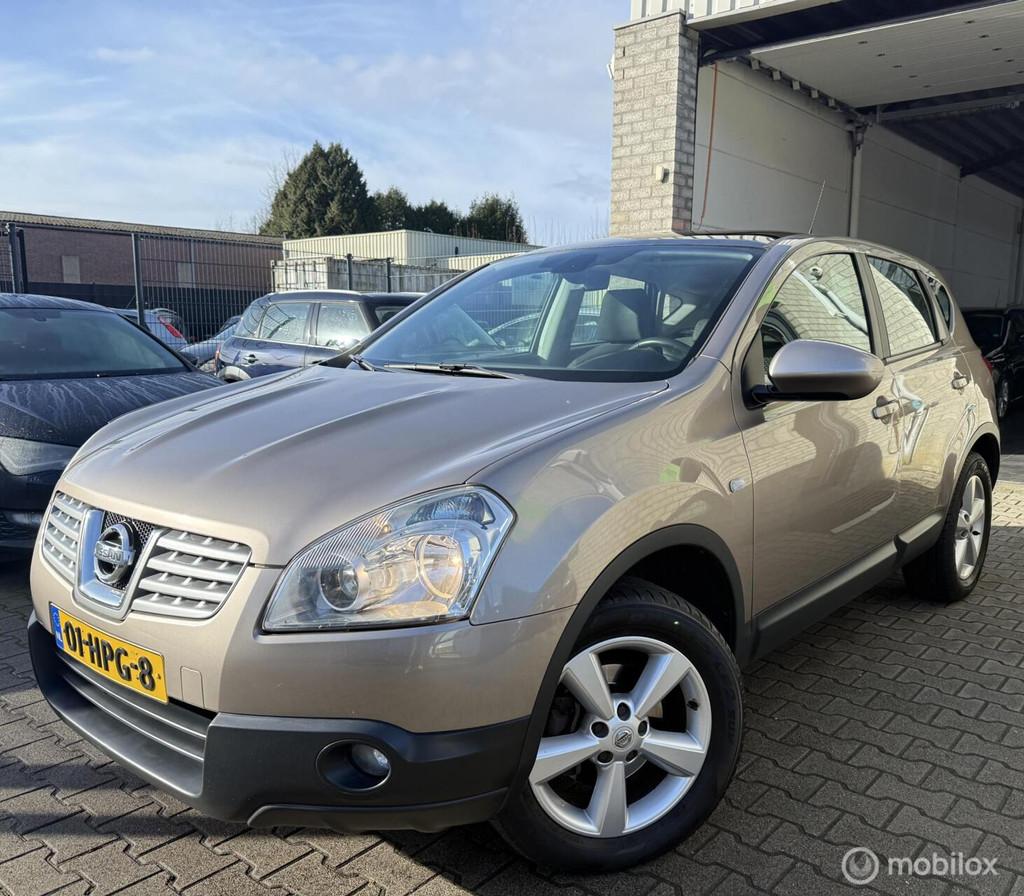 Nissan Qashqai 1.6 Acenta /Airco /Park sens /Dealer onderh!, Voorwielaandrijving, 1272 kg, Gebruikt, 4 cilinders