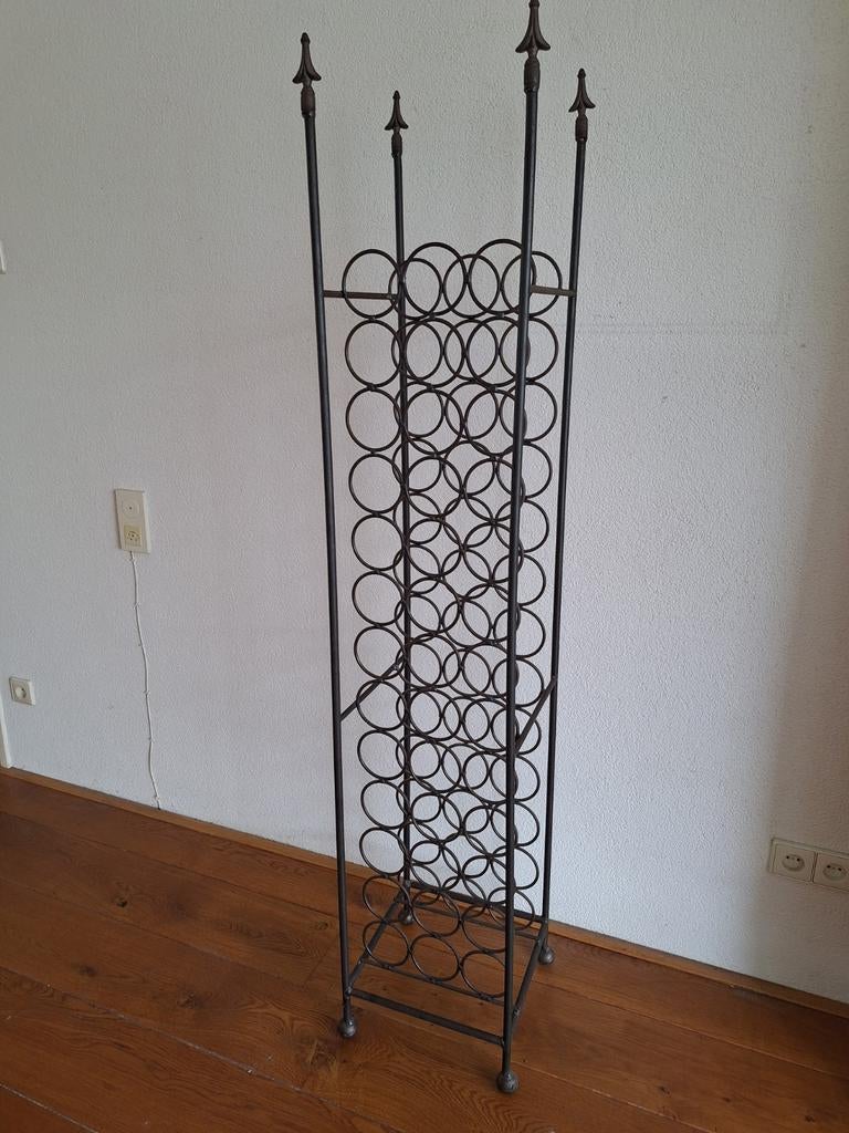 Stijlvol metalen wijnrek voor 39 flessen, Ophalen, Gebruikt, 25 flessen of meer, Metaal