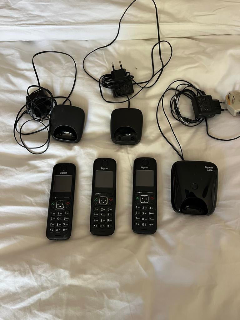 Gigaset AS690H DECT Telefoon Set - 3 Handsets, Ophalen, Gebruikt, 3 handsets