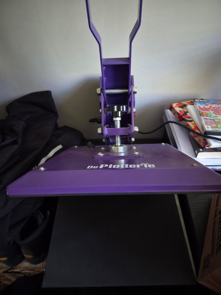 Kleding transferpers, Ophalen