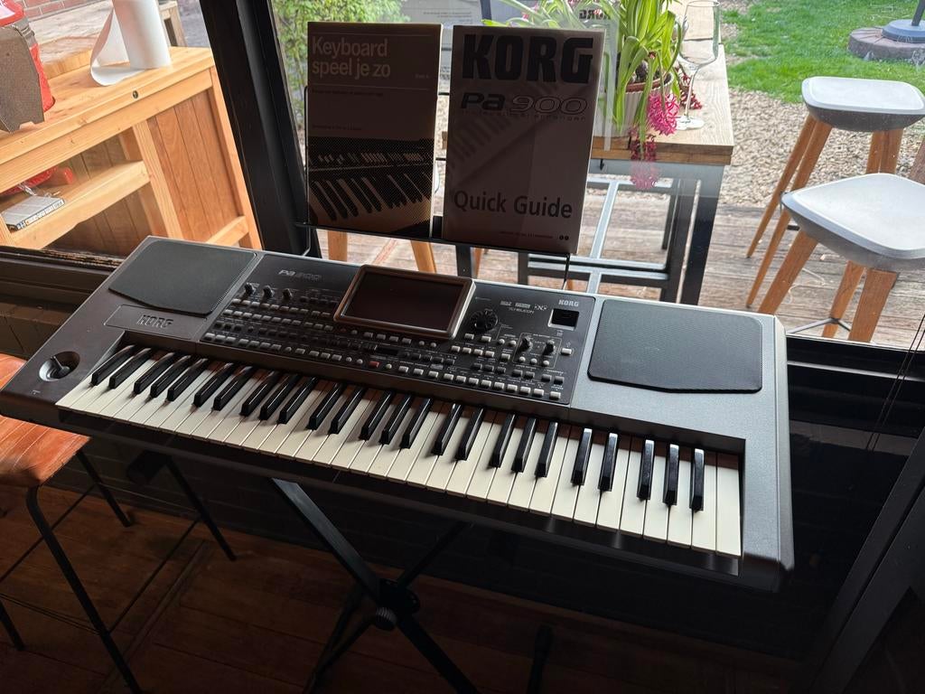 Korg Pa900 Professional Arranger Keyboard, Muziek en Instrumenten, Keyboards, Ophalen, 61 toetsen, Korg, Zo goed als nieuw