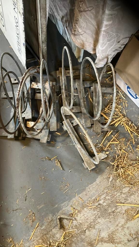 Ring voor voerbak, Dieren en Toebehoren, Ophalen, Hondenkennel, Gebruikt, Minder dan 65 cm