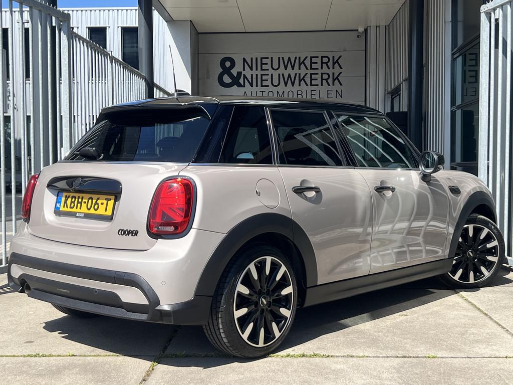 MINI Mini 1.5 Cooper MINI Yours | AUTOMAAT | LEDER | CAMERA, 136 pk, Gebruikt, Met garantie (alle), Leder