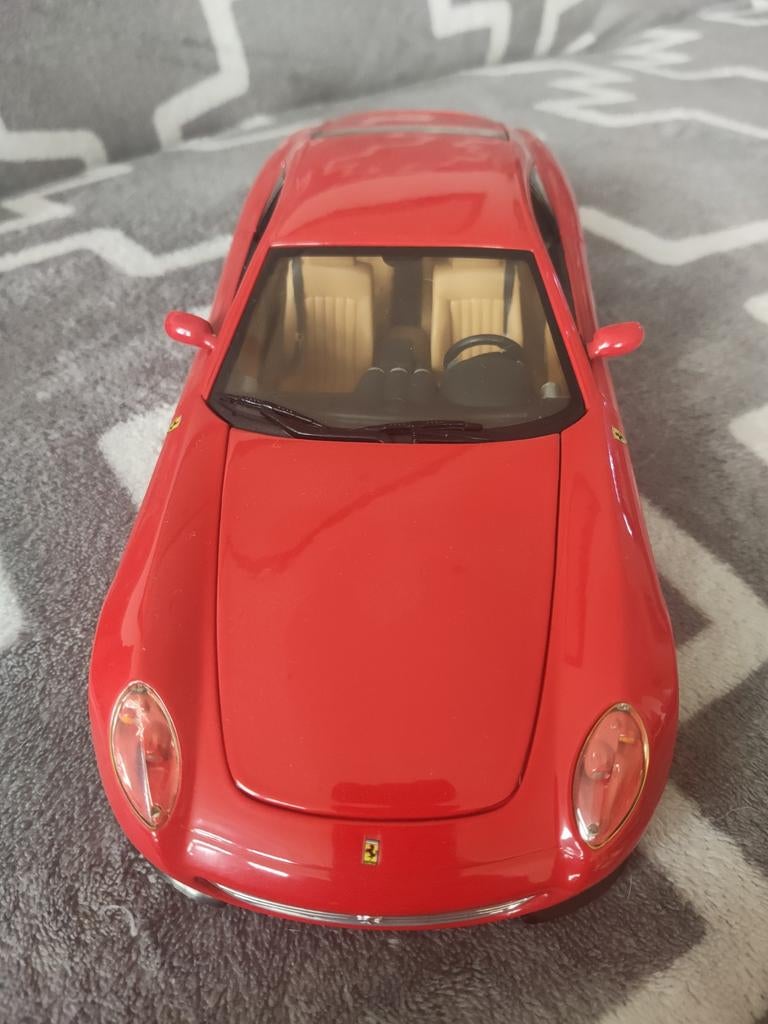 Ferrari 612 Scaglietti 1:18 Hot Wheels, Ophalen of Verzenden, Zo goed als nieuw, Auto, Hot Wheels