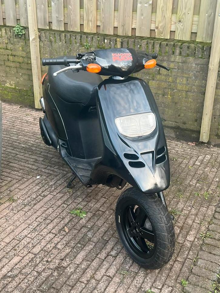 Typhoon 70cc zonder 123, Fietsen en Brommers, Scooters | Piaggio, Zo goed als nieuw, Overige modellen, Tweetakt, Ophalen