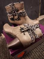 Enkellaarsjes grijs maat 38 Nieuw, Ophalen of Verzenden, Zo goed als nieuw, Grijs