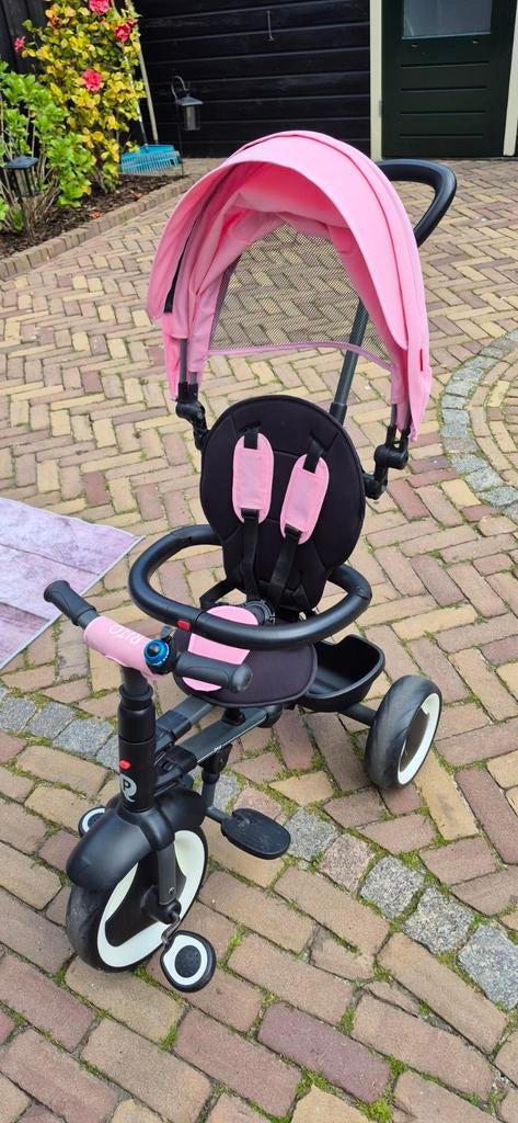 Zgan. Q Play driewieler met duwstang en Zonnekap, Ophalen, Zo goed als nieuw