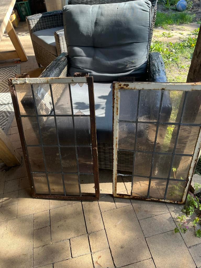 Oude stalen ramen met glas in lood, Ophalen, Gevelraam of Ruit, Gebruikt, Minder dan 80 cm