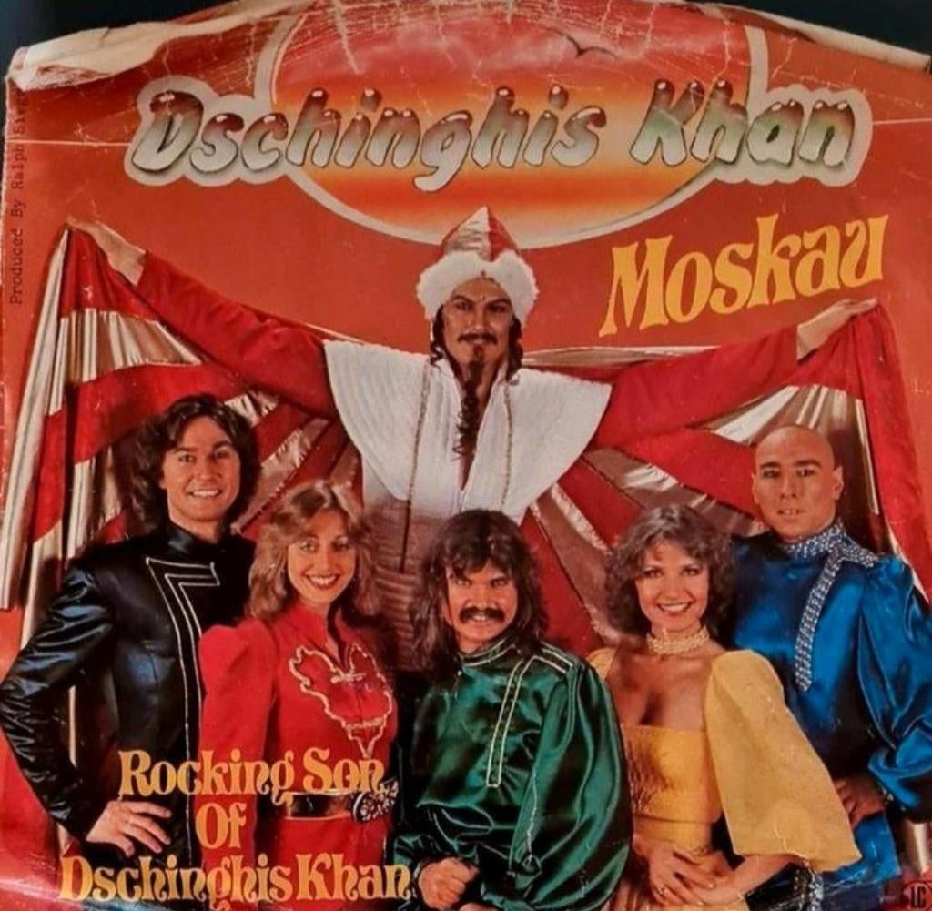 DSCHINGHIS KHAN  - MOSKAU, Ophalen of Verzenden, Gebruikt