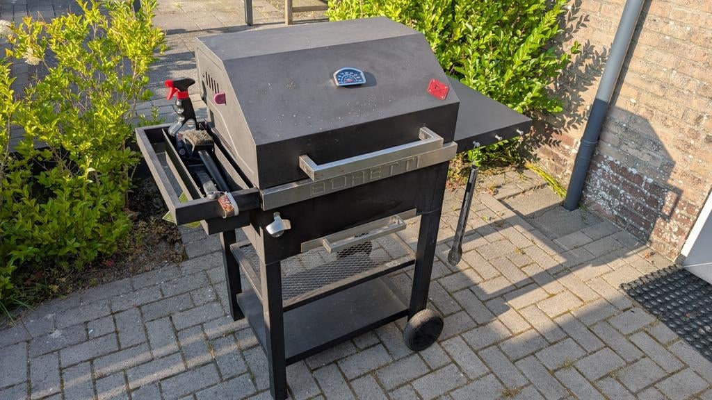 Boretti Vittoria Barbecue, Tuin en Terras, Houtskoolbarbecues, Ophalen, Gebruikt, Boretti, Met accessoires