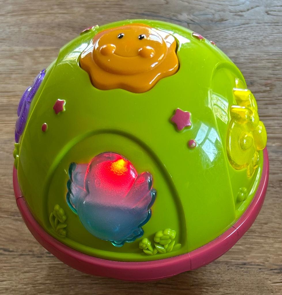 Redbox baby bal met muziek en geluid, Kinderen en Baby's, Speelgoed | Educatief en Creatief, Gebruikt, Ontdekken, Met licht, Met geluid