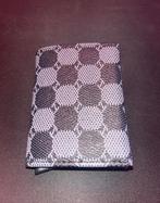 Pasjeshouder, Ophalen of Verzenden, Nieuw, Zwart, Overige merken