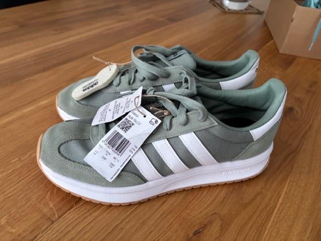 Adidas Run 70s 2.0 nieuw, Overige kleuren, Nieuw, Ophalen of Verzenden, Sneakers of Gympen