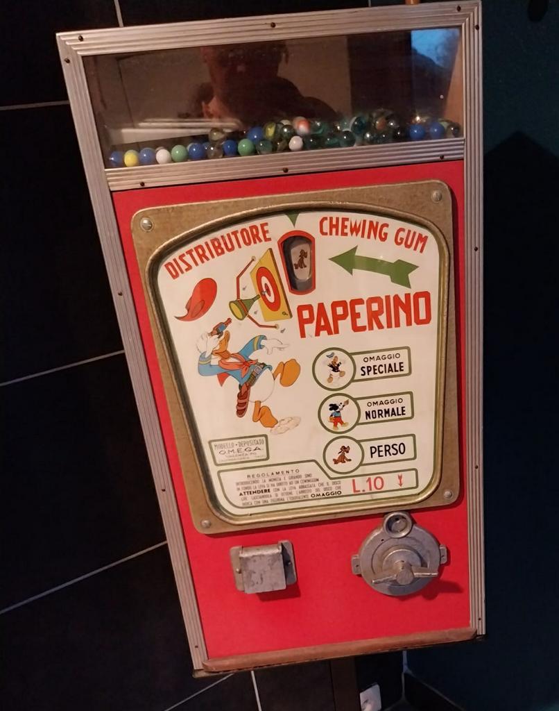 Kauwgomballen automaat., Ophalen, Gebruikt